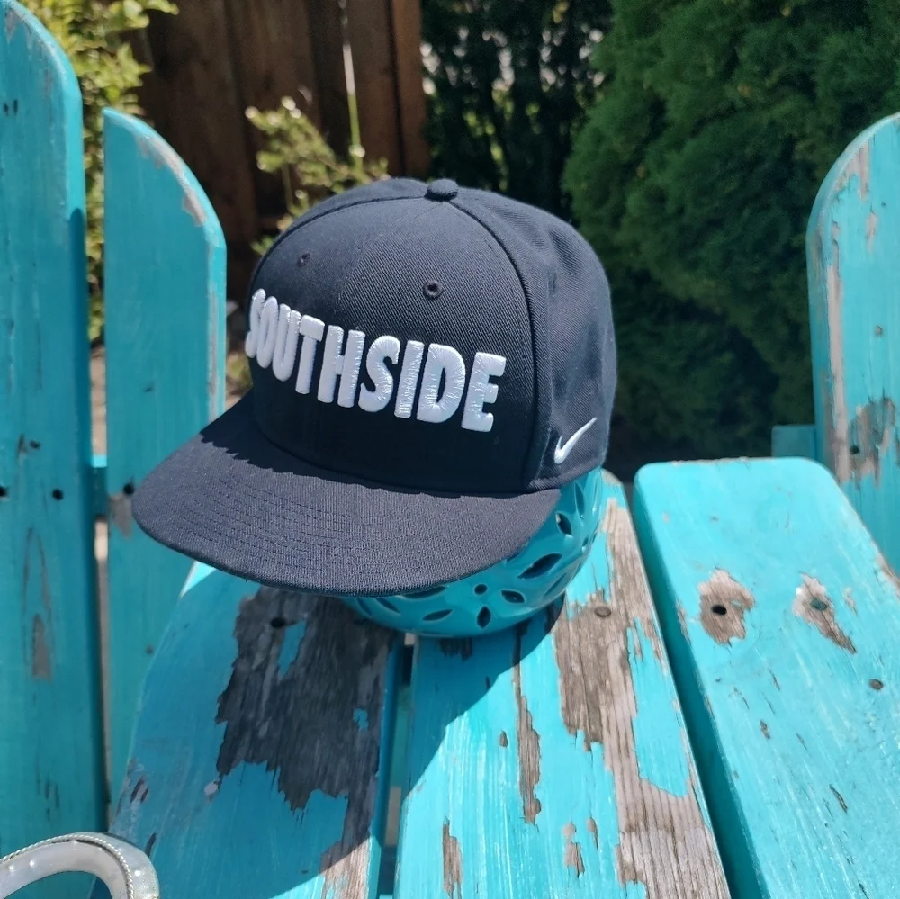 Nike southside black
